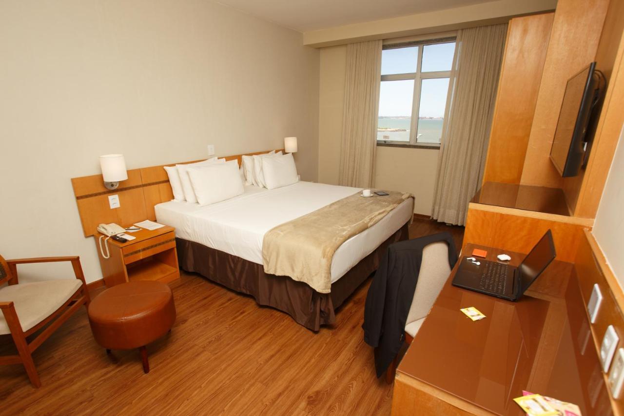 Vitoria Praia Hotel Екстер'єр фото