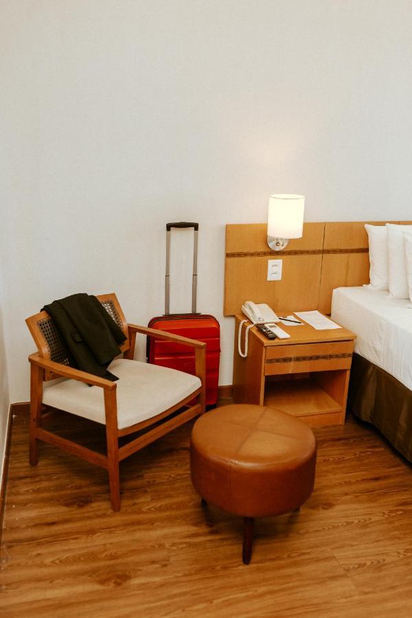 Vitoria Praia Hotel Екстер'єр фото