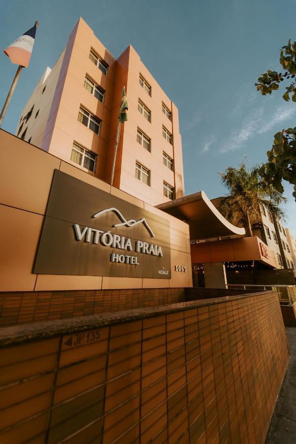 Vitoria Praia Hotel Екстер'єр фото